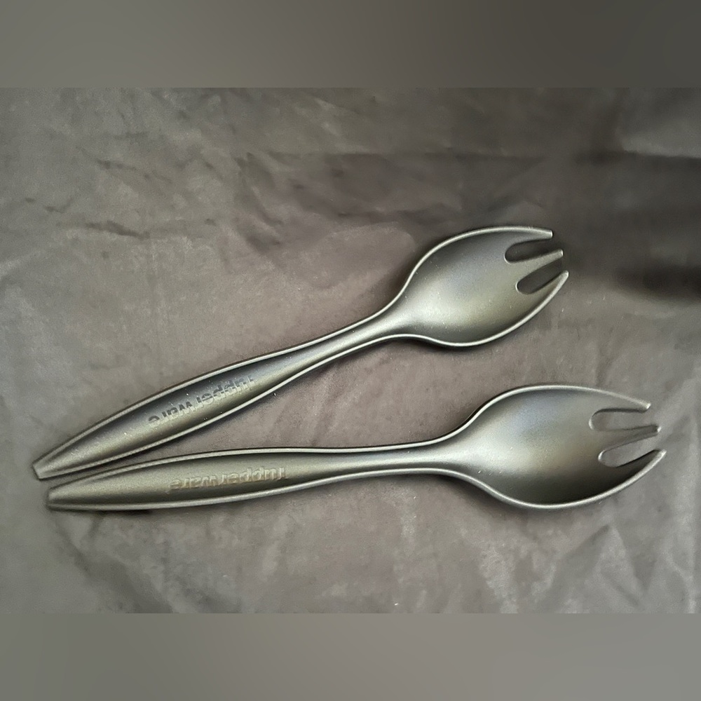 Tupperware salad, serving Tong set